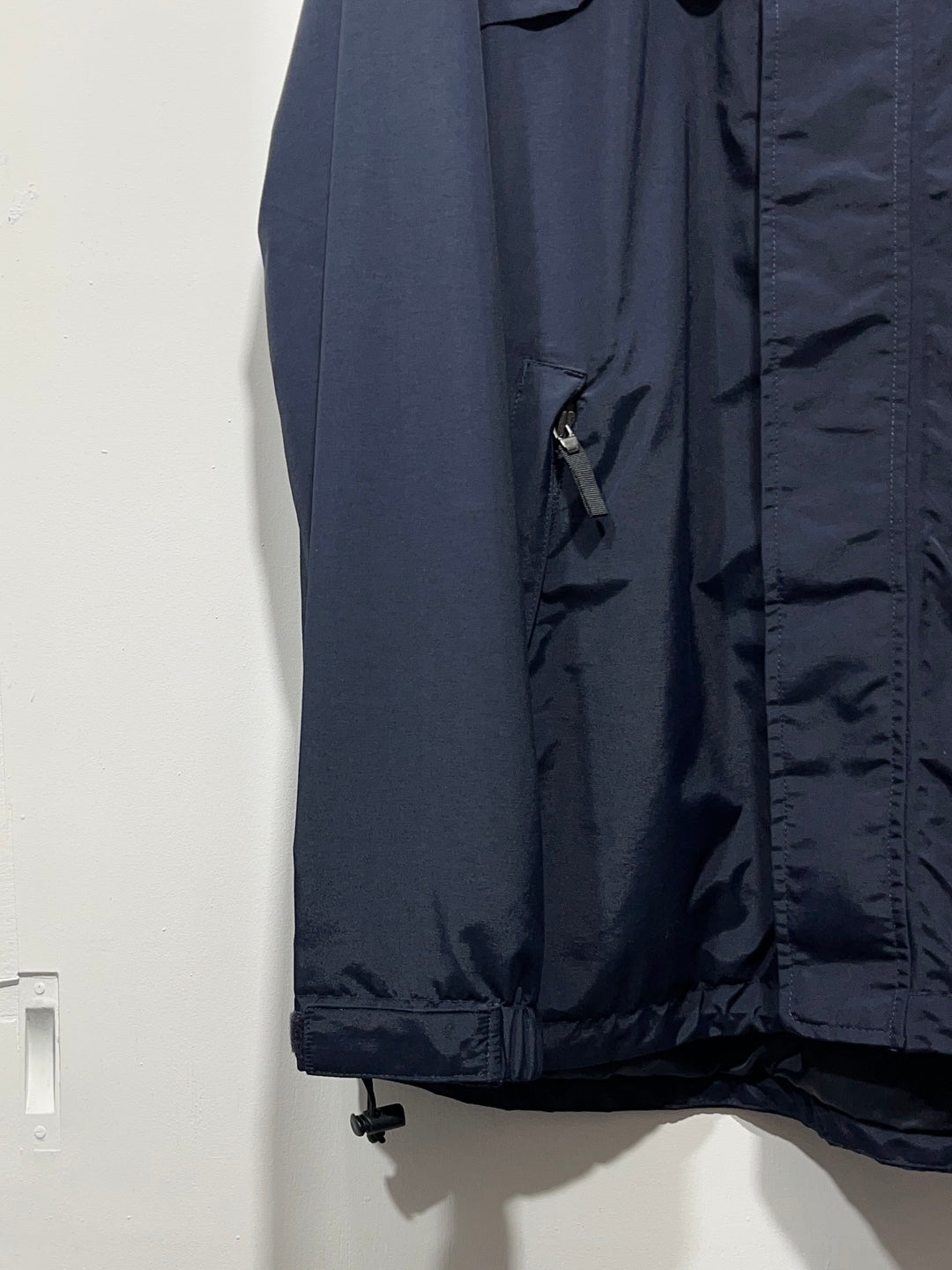 "Eddie Bauer" navy mountain parka