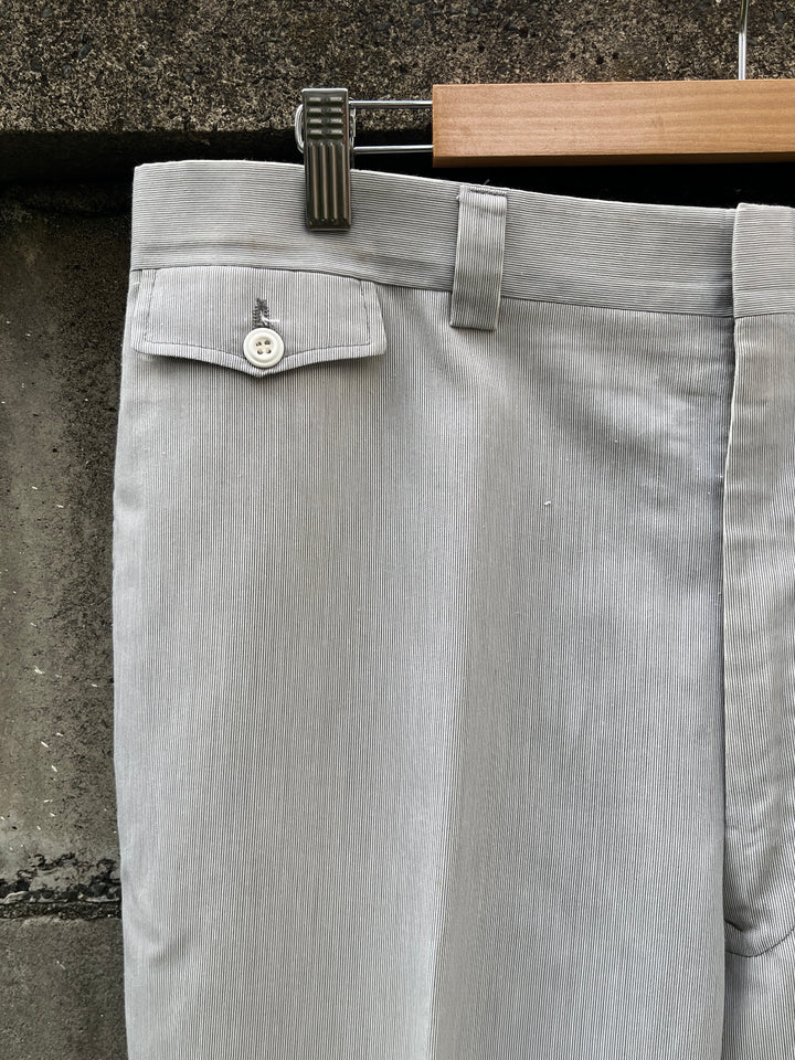 1960-70s white × gray pinstripe slacks