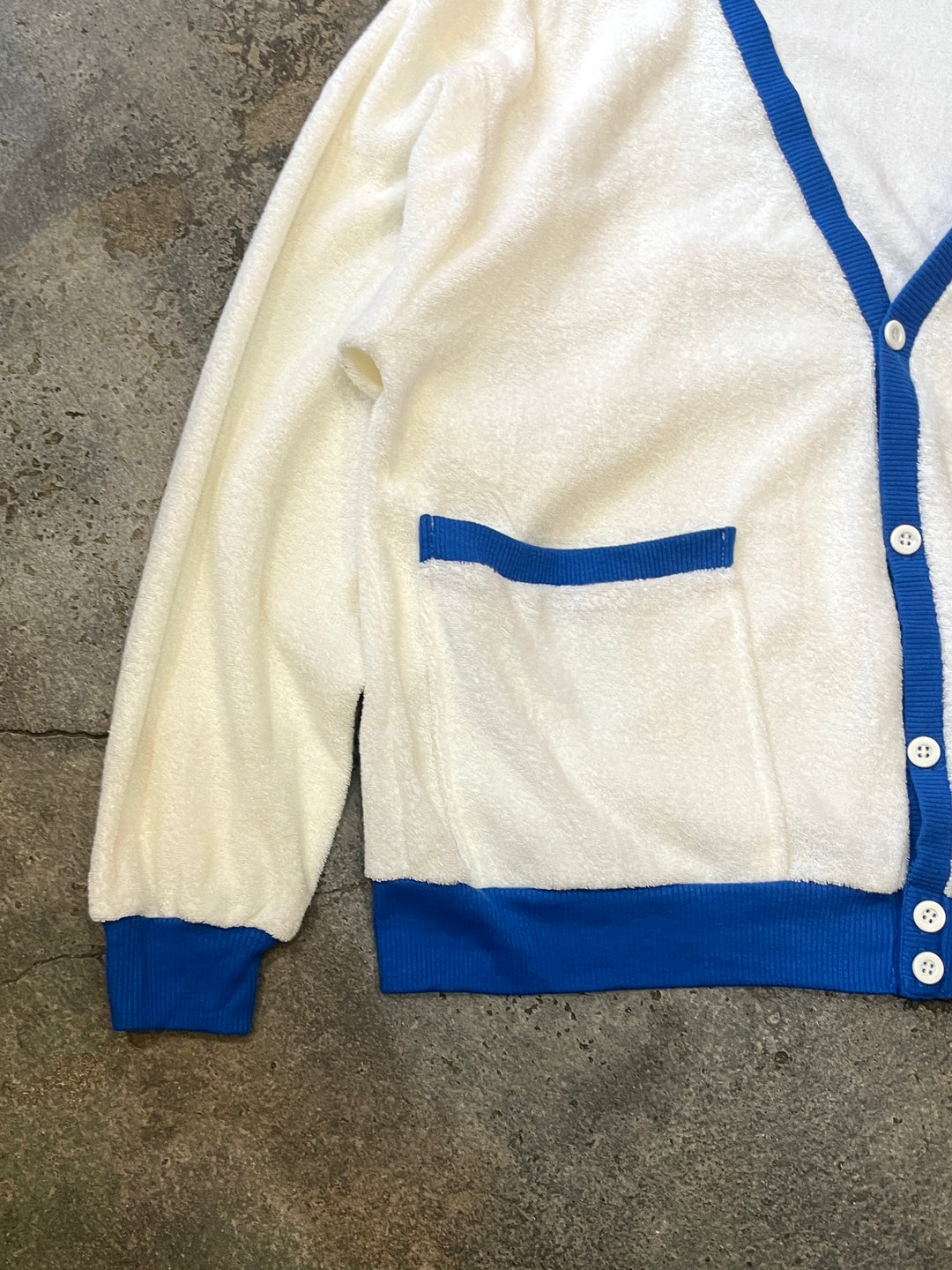 1980-90s white × royal blue terry cardigan