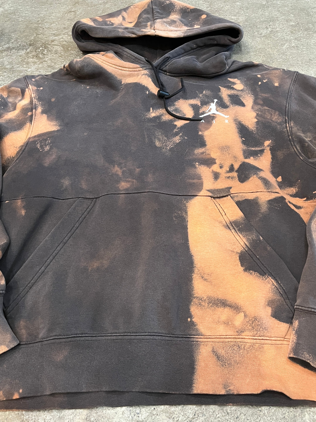 "Jordan" bleach dyed sweat hoodie