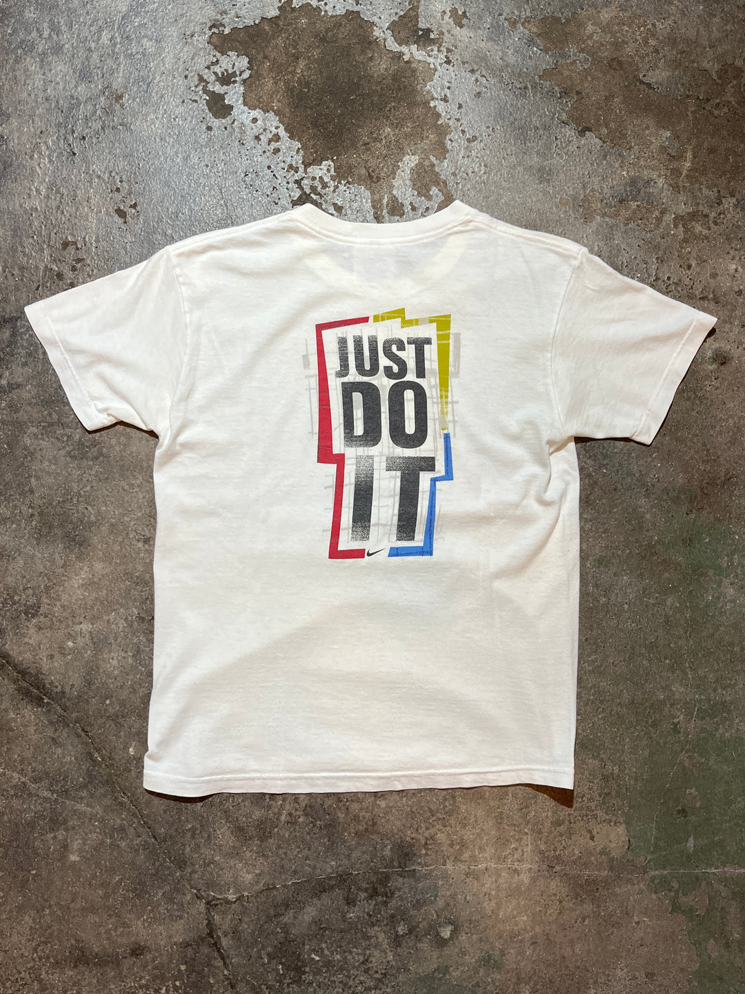 1990s USA made "NIKE" both sides graphic T-shirt