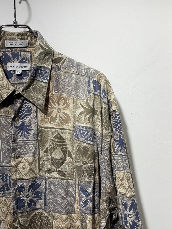 1990s "pierre cardin" tropical tile pattern s/s shirt