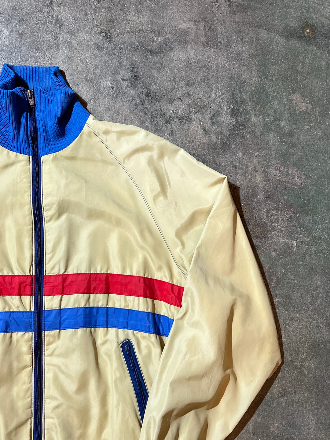 1970s red × blue line high neck blouson