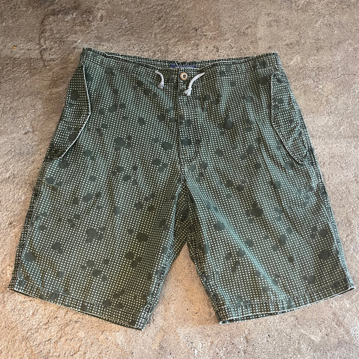 night camouflage pattern shorts