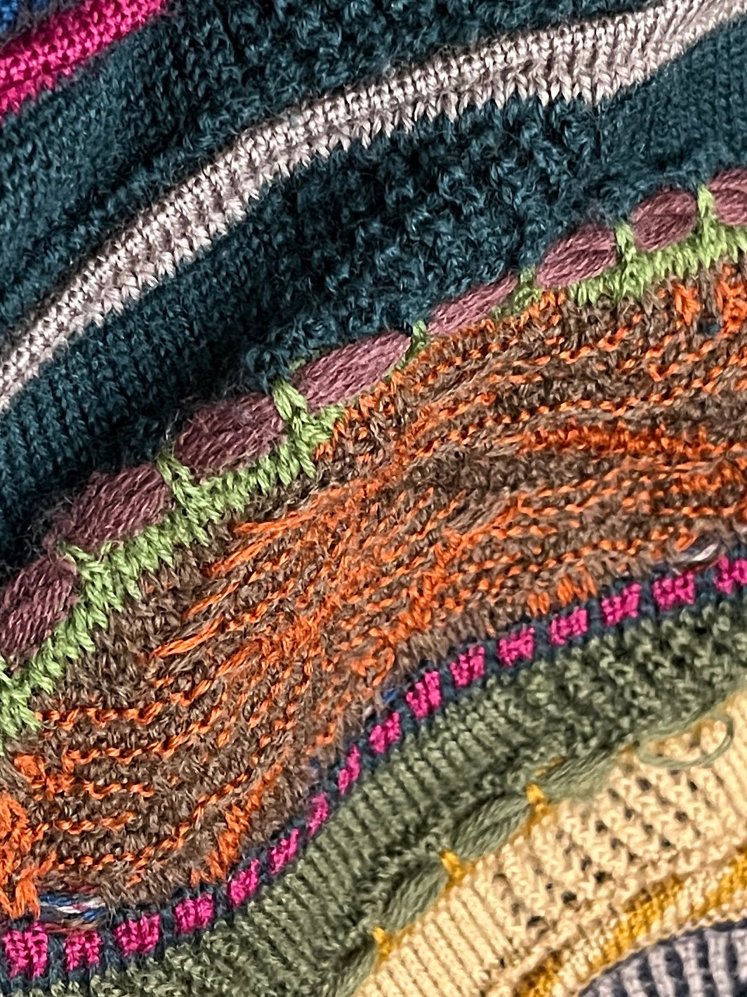 1990s "COOGI" abstract 3D knit cardigan