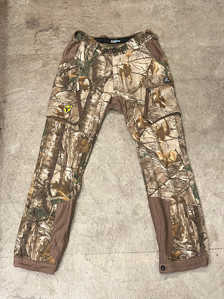 real tree camouflage pattern fleece cargo pants