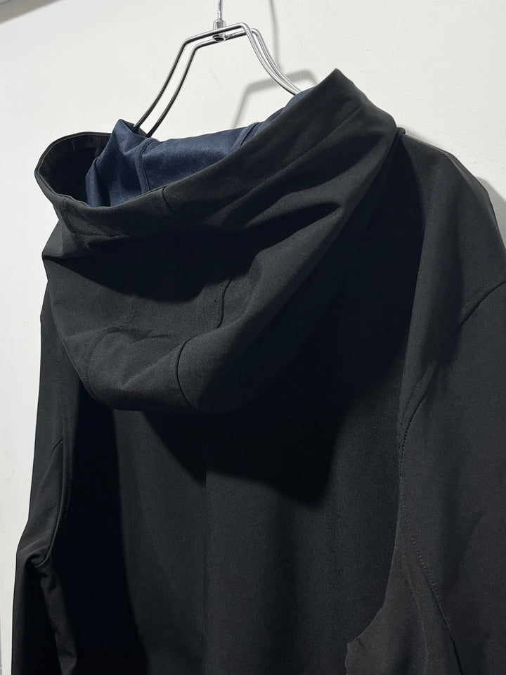 "BANANA REPUBLIC" soft shell hooded jacket