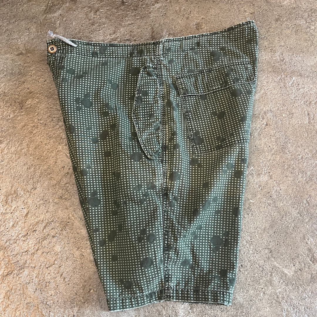 night camouflage pattern shorts