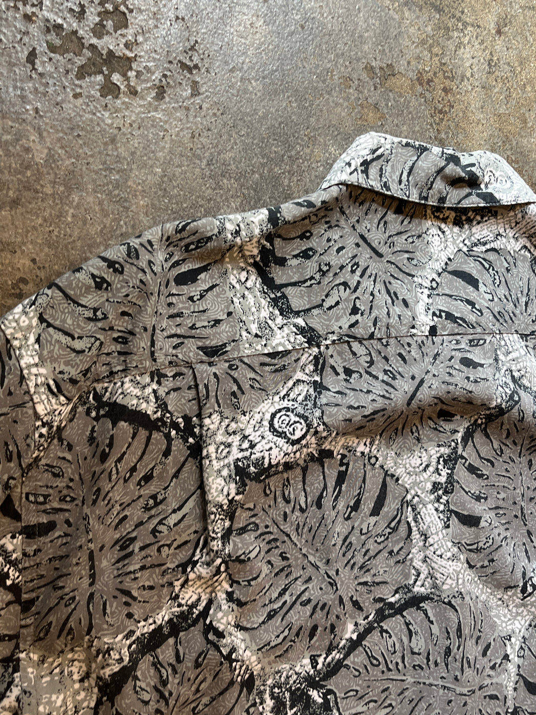 1990-00s "BUGLE BOY" all-over pattern s/s rayon shirt