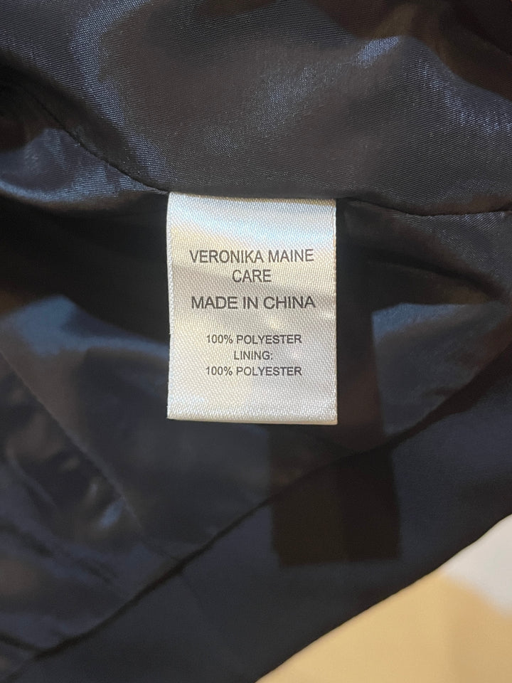 "Veronika Maine" deformation jacket