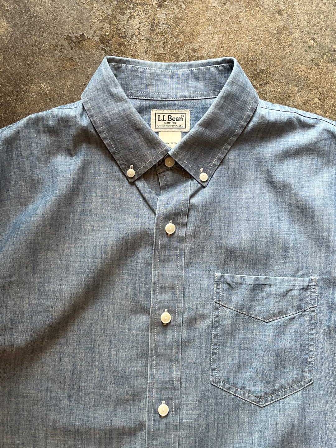 2000s "L.L Bean" s/s chambray shirt
