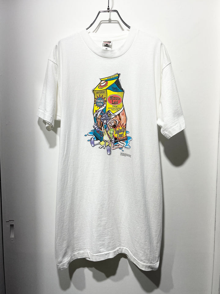 1990s USA made "DOG EAT DOG" graphic art T-shirt