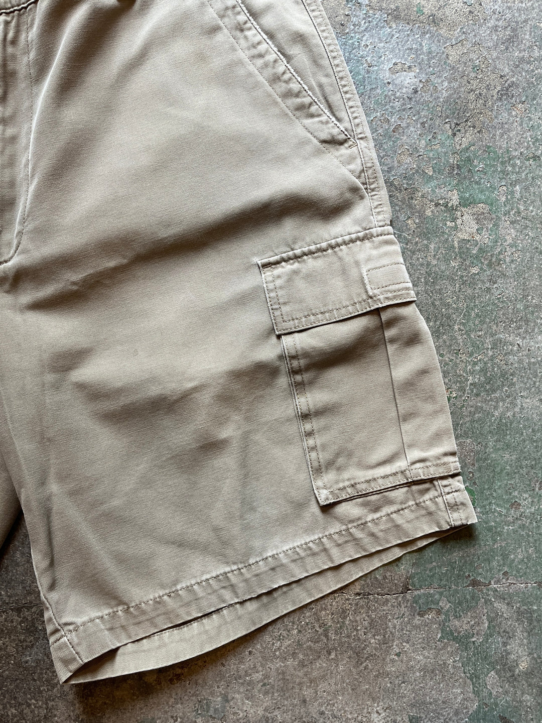 1990s "DOCKERS" cargo shorts 36