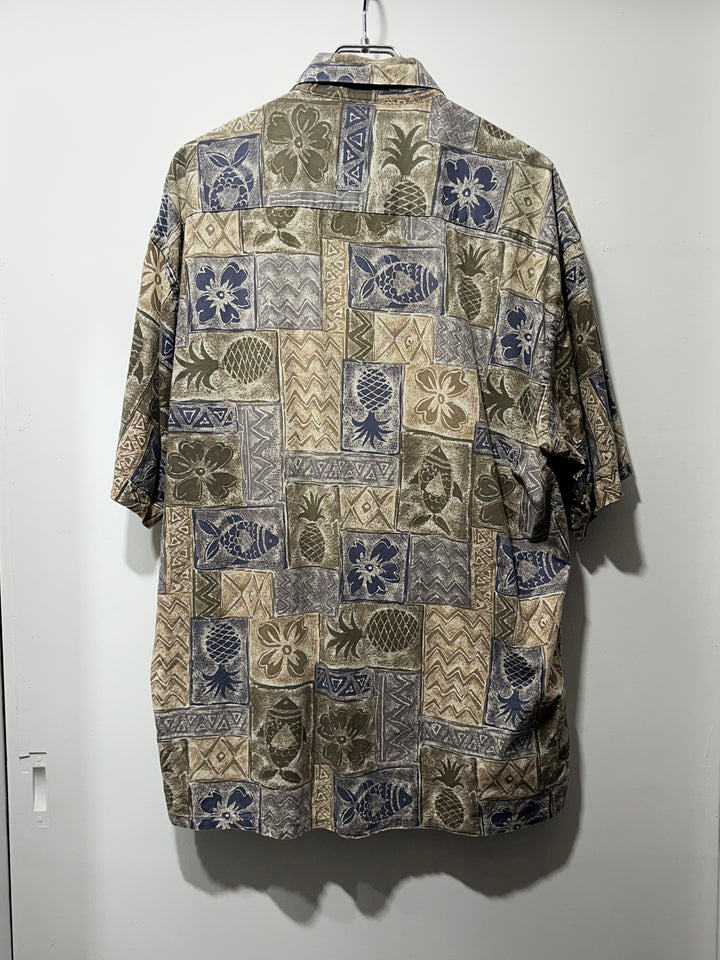 1990s "pierre cardin" tropical tile pattern s/s shirt