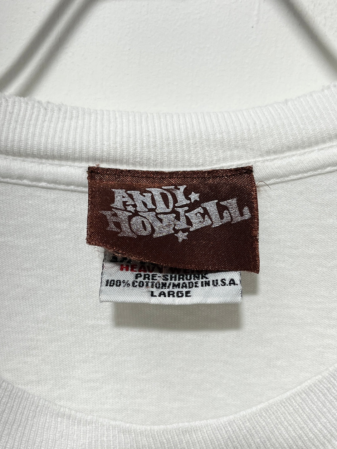 1990-00s  USA made "ANDY HOWELL" graphic art T-shirt