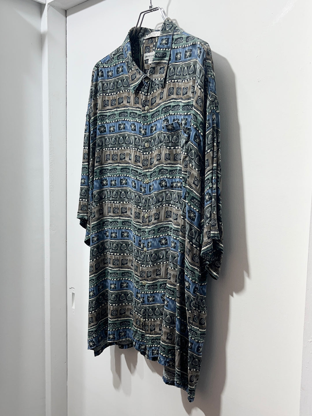 1990s "pierre cardin" shell art pattern s/s shirt