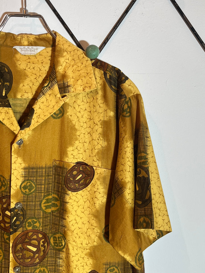 1960-70s sword guard pattern s/s shirt