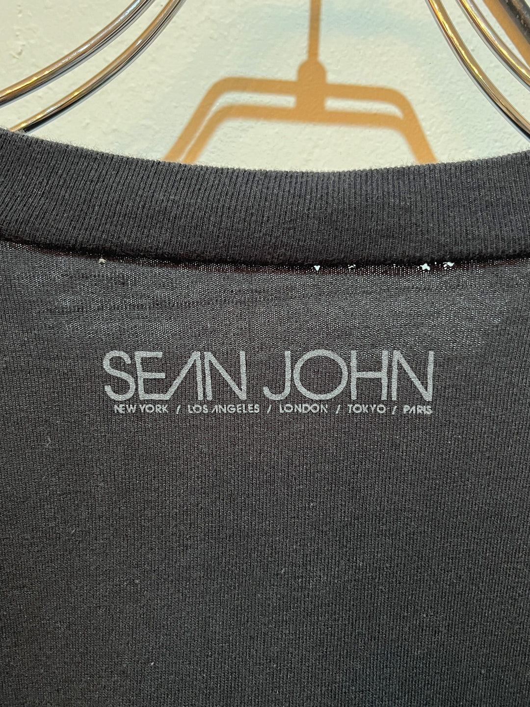 2000s "Sean John" logo patch T-shirt