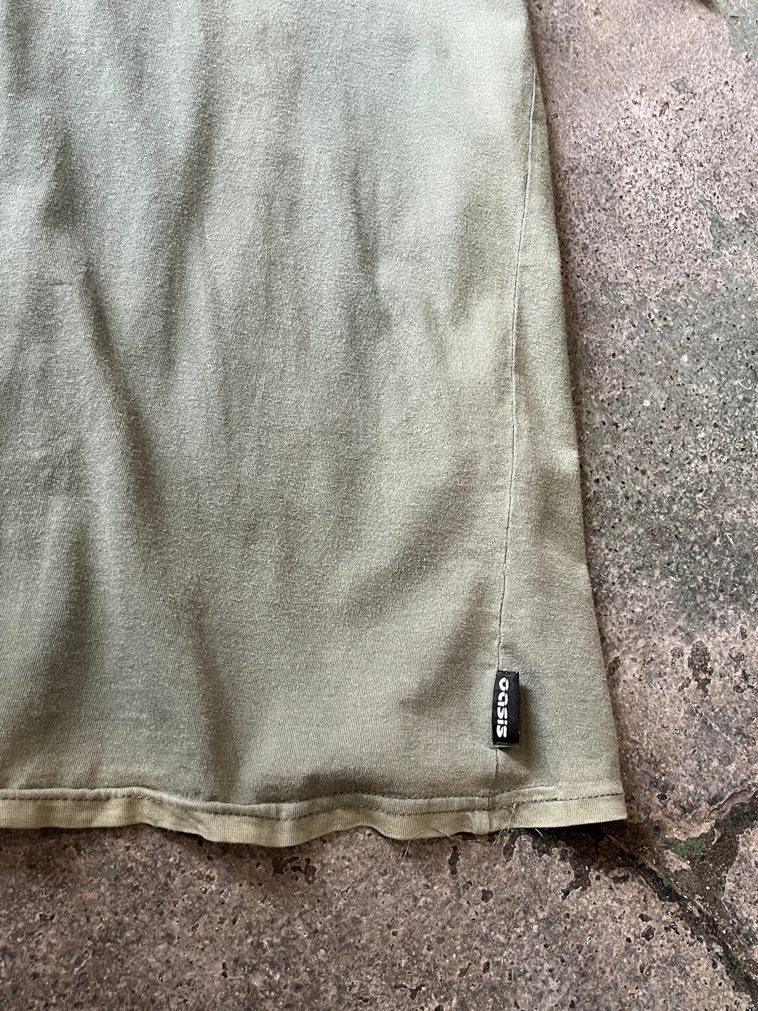 2000s "Oasis" V-neck ringer T-shirt