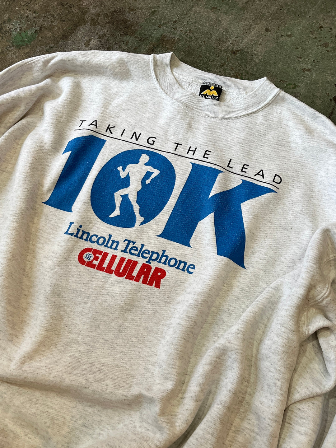 1990s USA made "CELLULAR" graphic sweatshirt