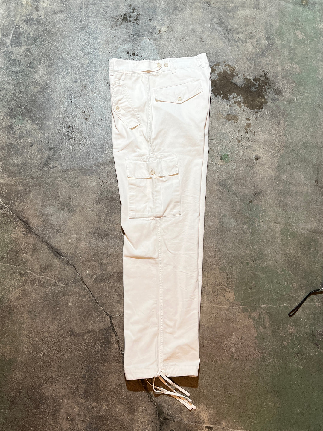 white color cargo pants