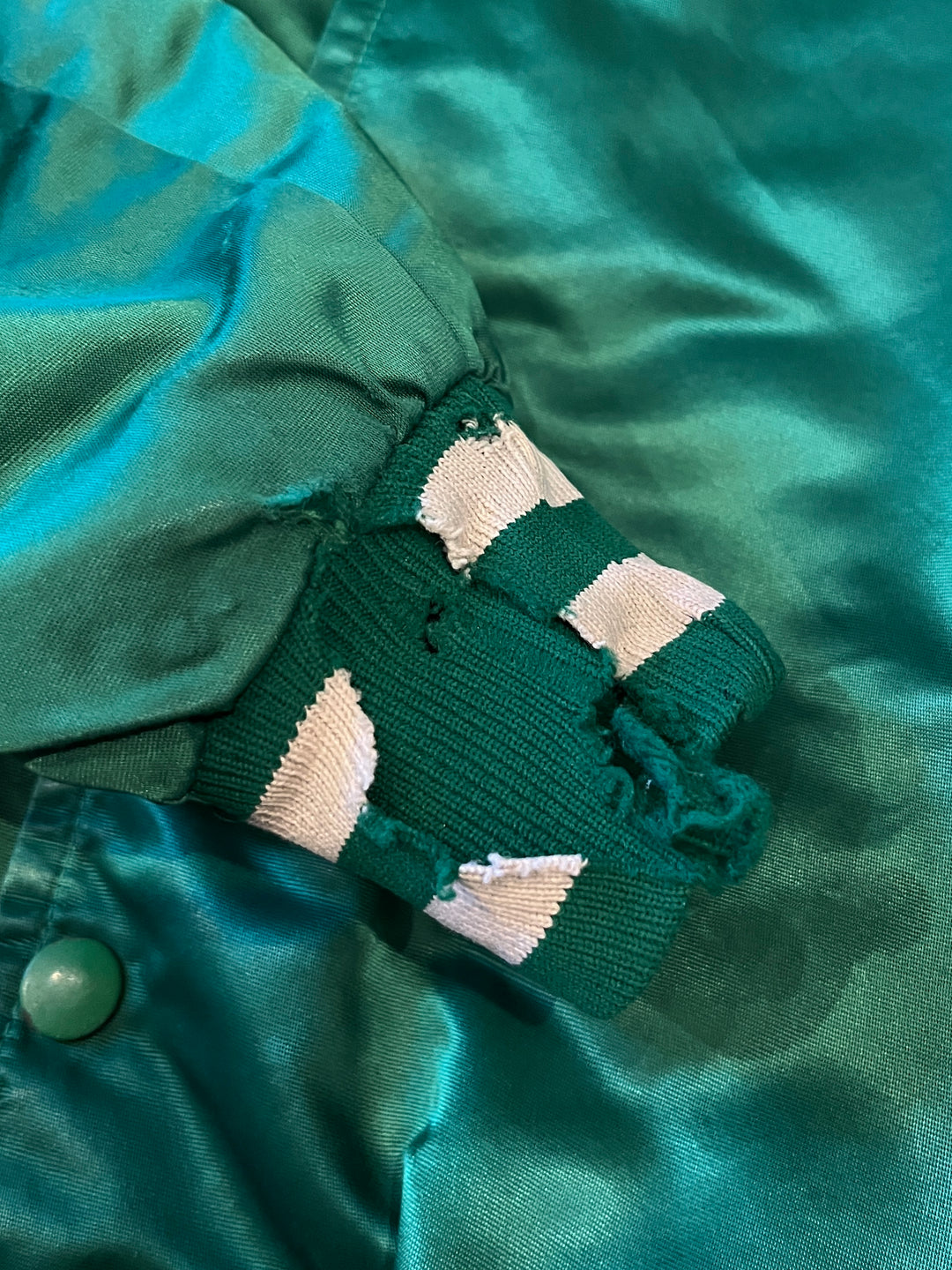 1980s USA made
NBA CELTICS nylon stadium jacket