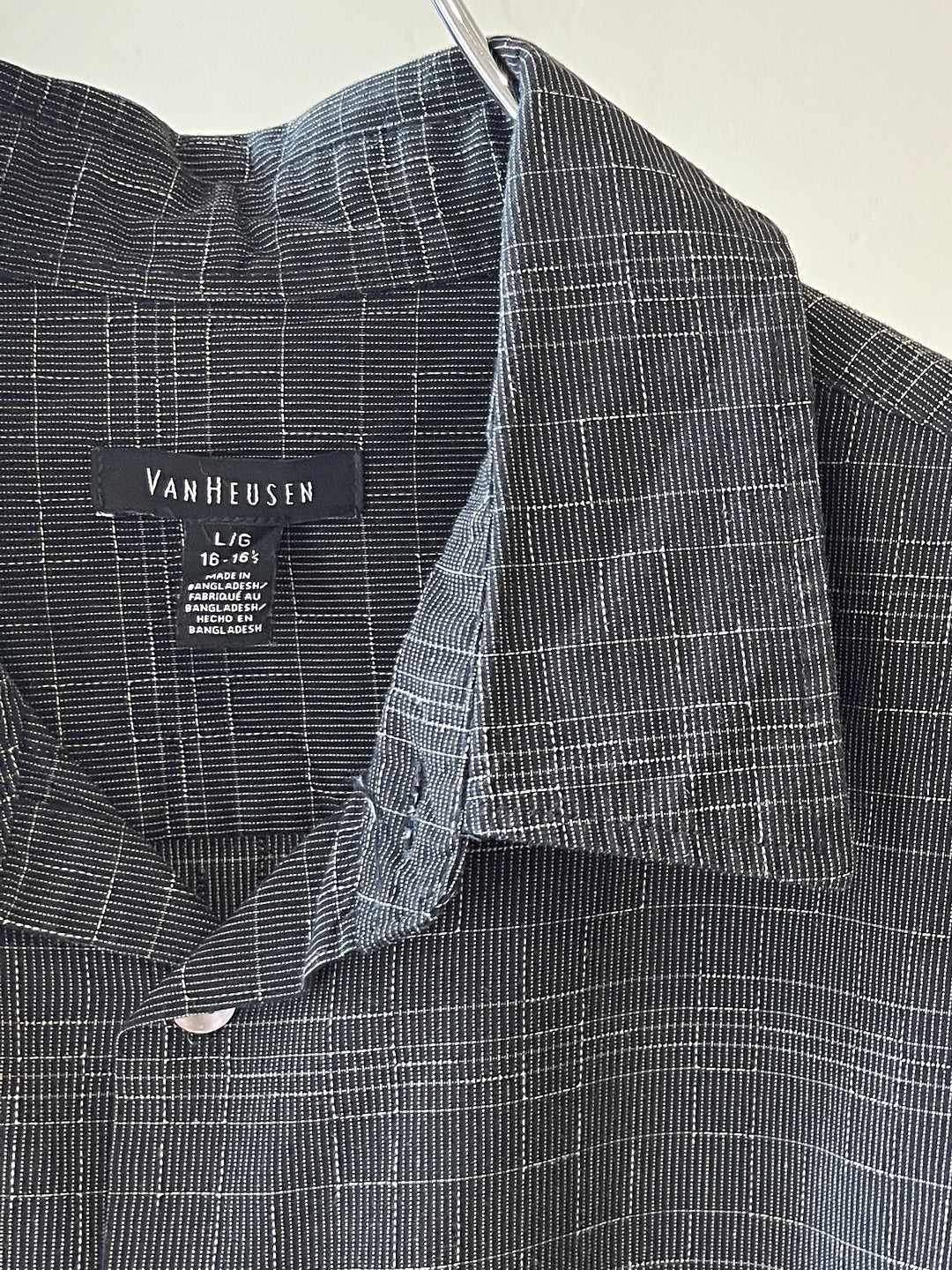 2000s "VAN HEUSEN" crosshatch s/s shirt
