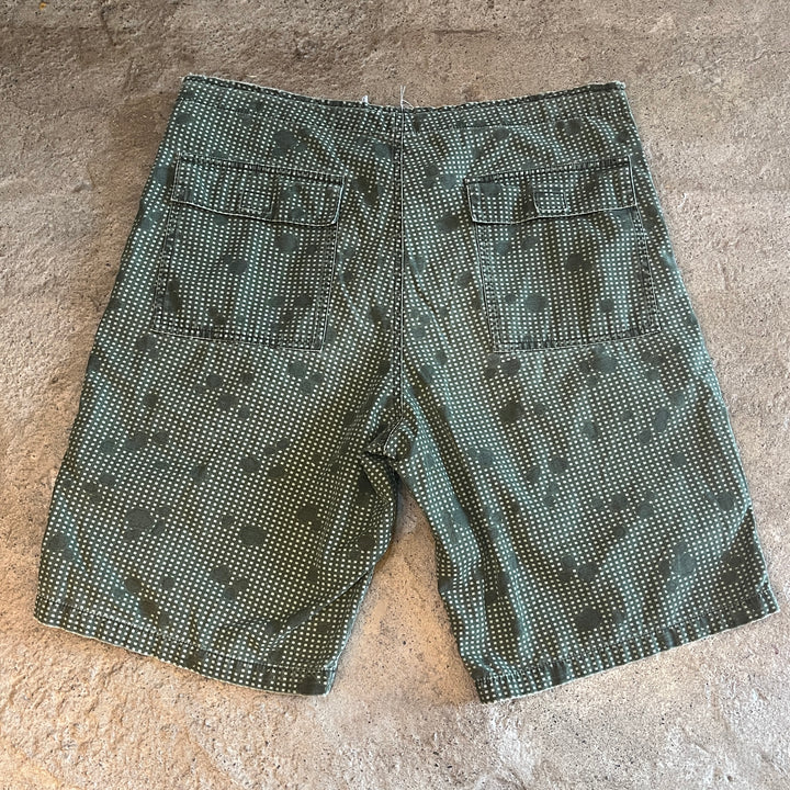 night camouflage pattern shorts