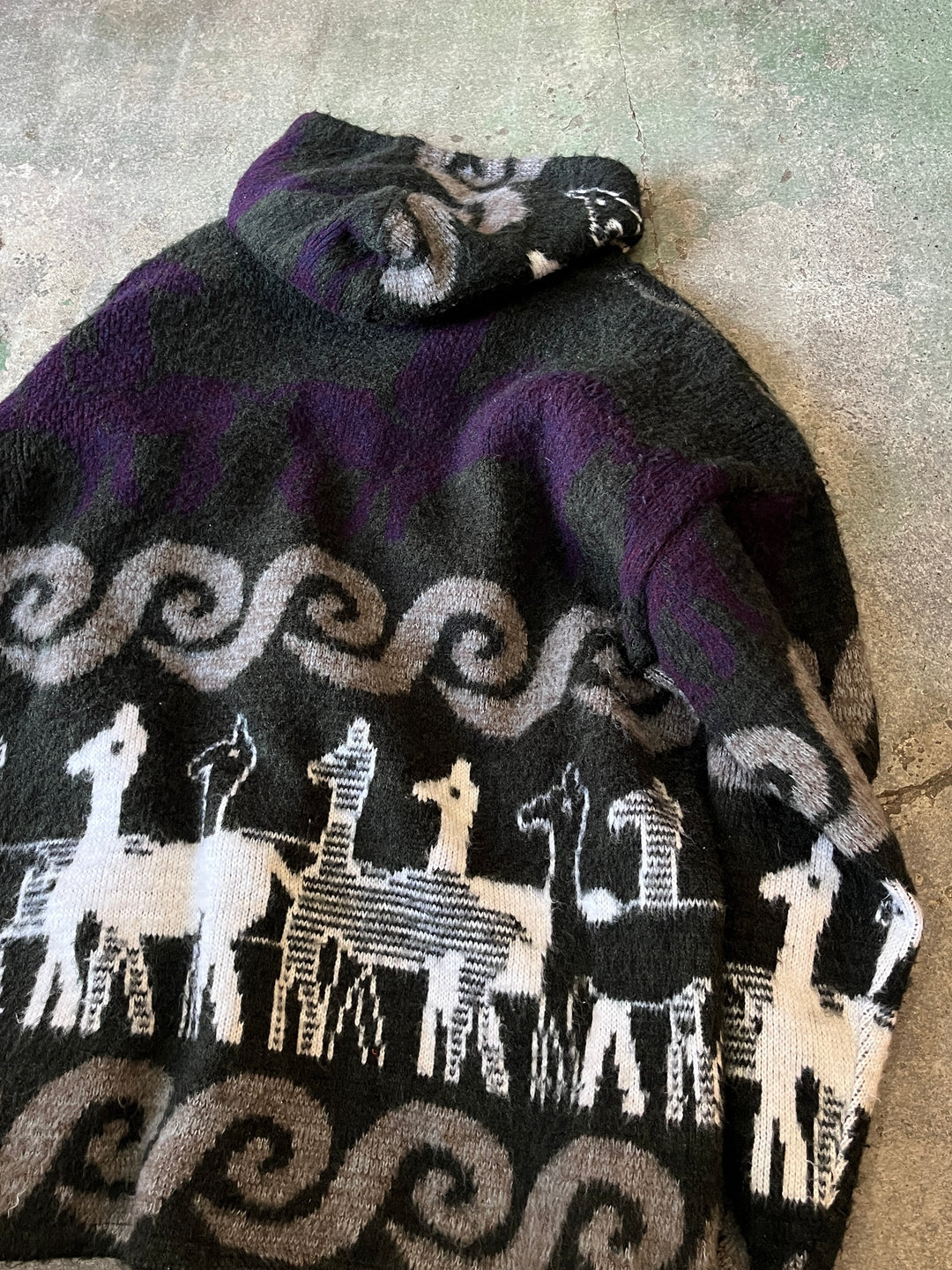 1990s animal pattern Ecuador knit hoodie