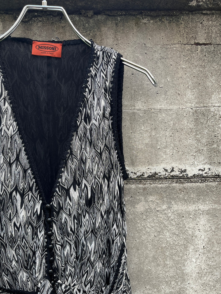 1990s ITALY made "MISSONI" monochrome flame stitch one-piece