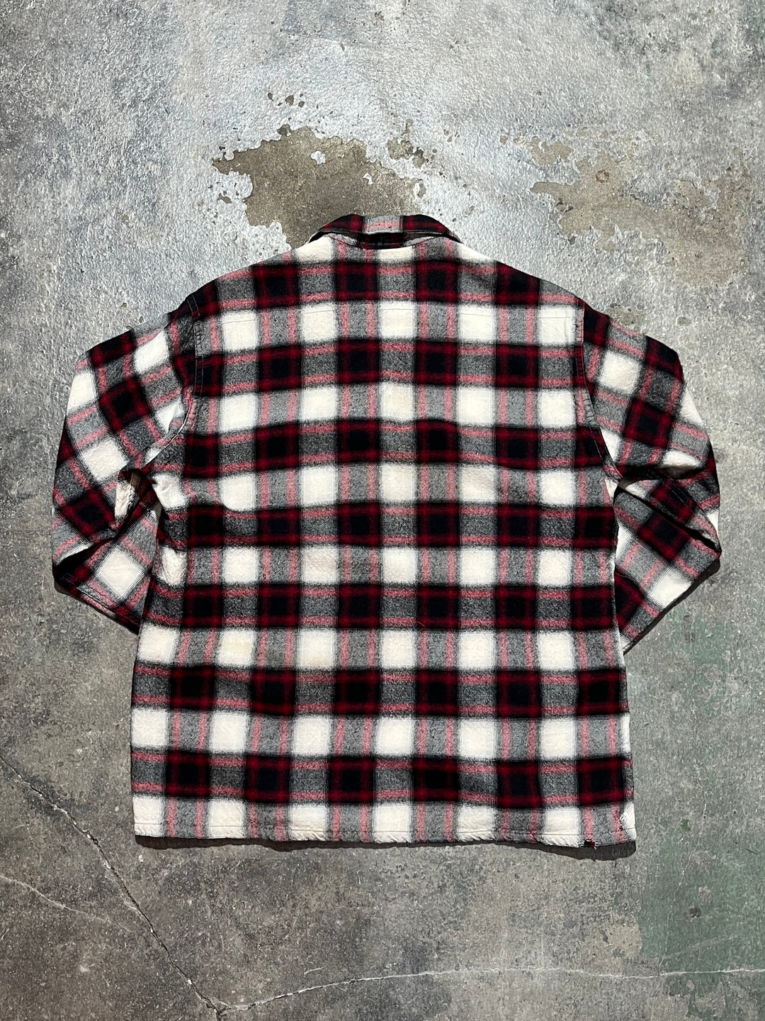 1950-60s vintage black × red ombré checkered shirt