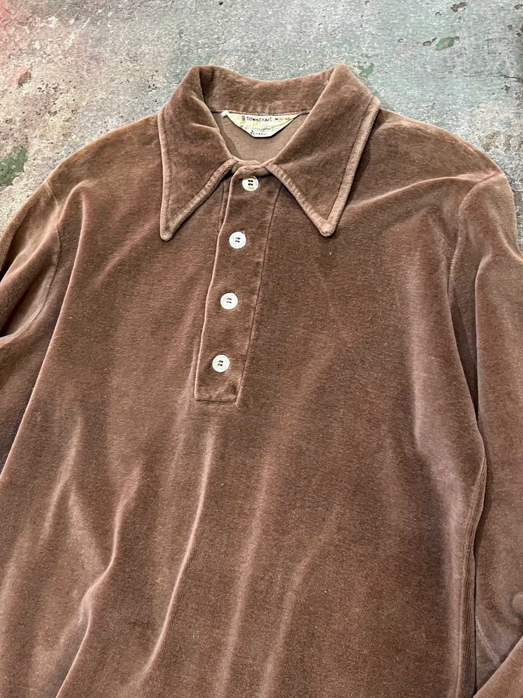 1960s "Penneys TOWNCRAFT" brown velour pullover tops