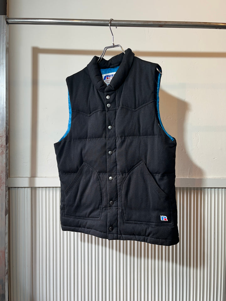 1990-00s "Russell Athletic" electric blue lining insulated vest