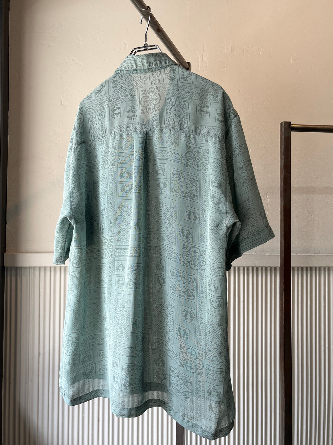 1990s mint green all-over pattern sheer s/s shirt