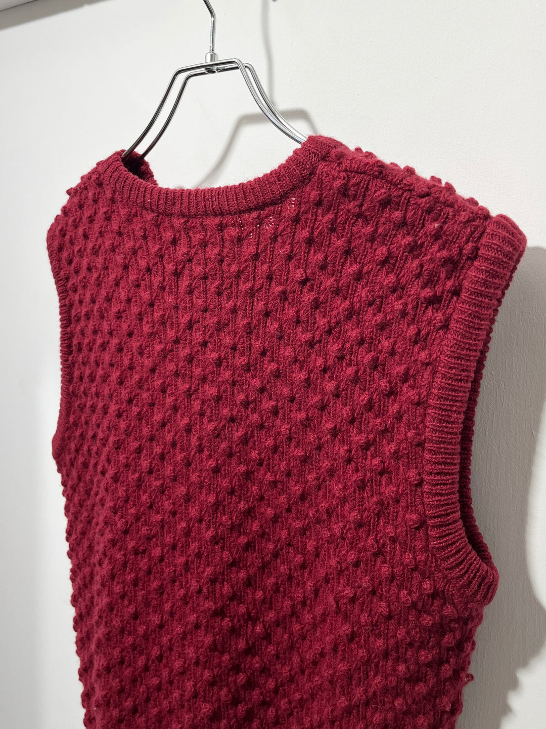 1970s burgundy chunky popcorn knit vest