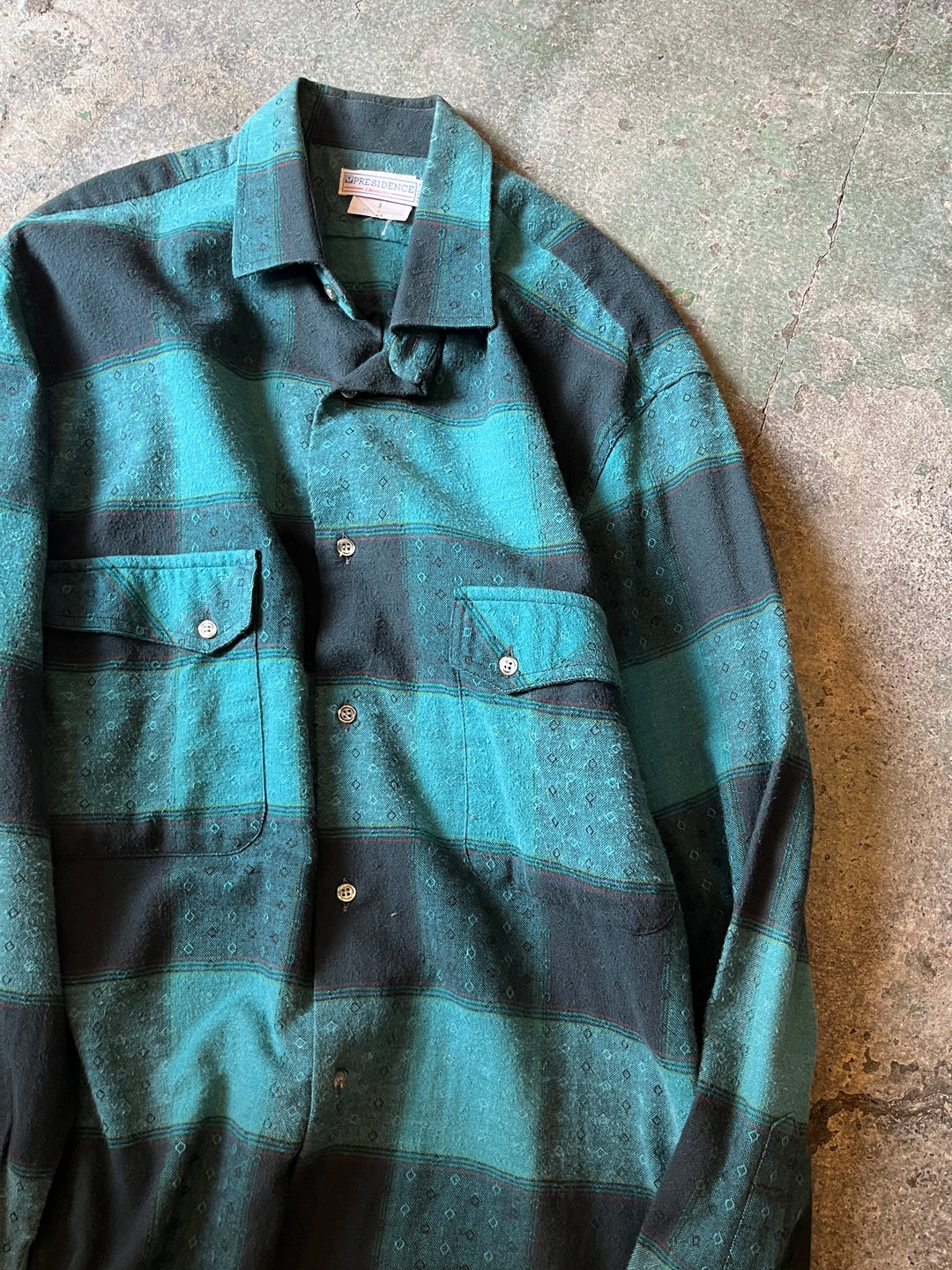 1980-90s FRANCE made green × black check shirt