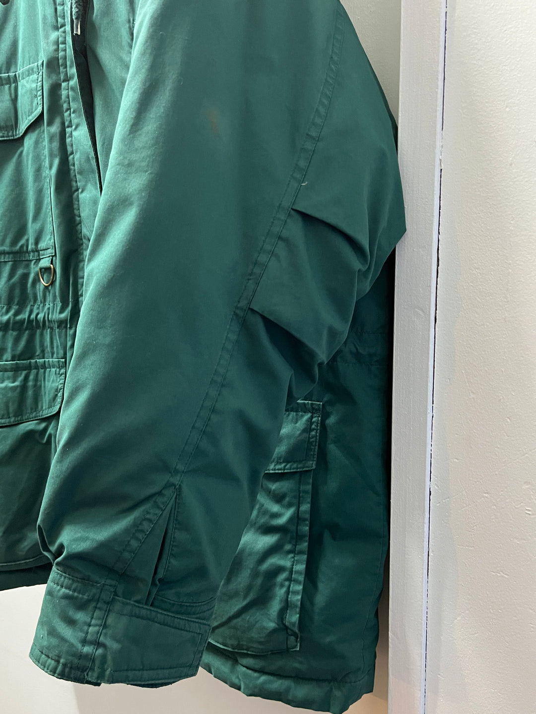 1980-90s "Eddie Bauer" green down coat