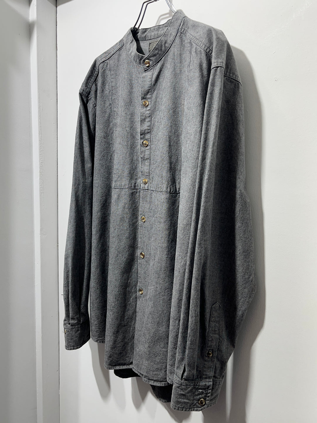 1990s chambray band-collar shirt