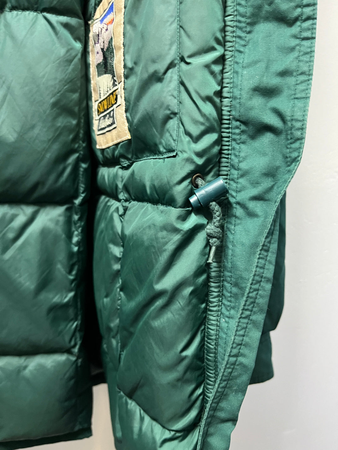 1980-90s "Eddie Bauer" green down coat