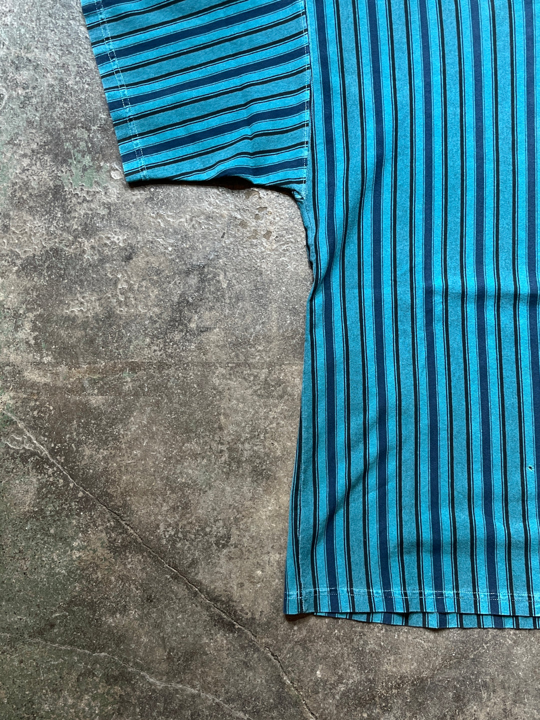 1990s USA made vertical stripe T-shirt