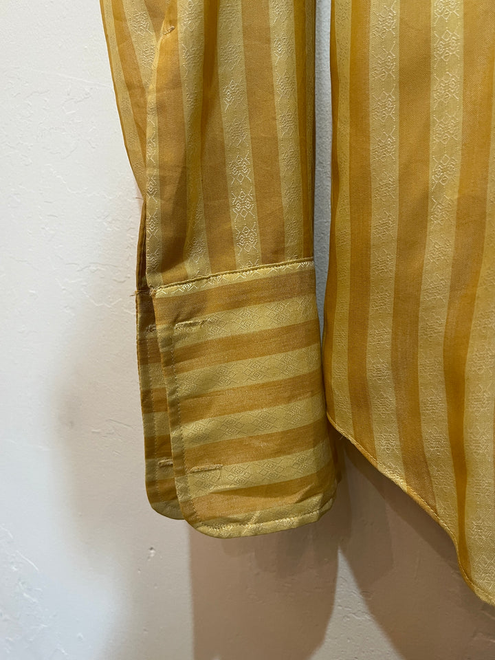 1970s mustard stripe pattern shirt