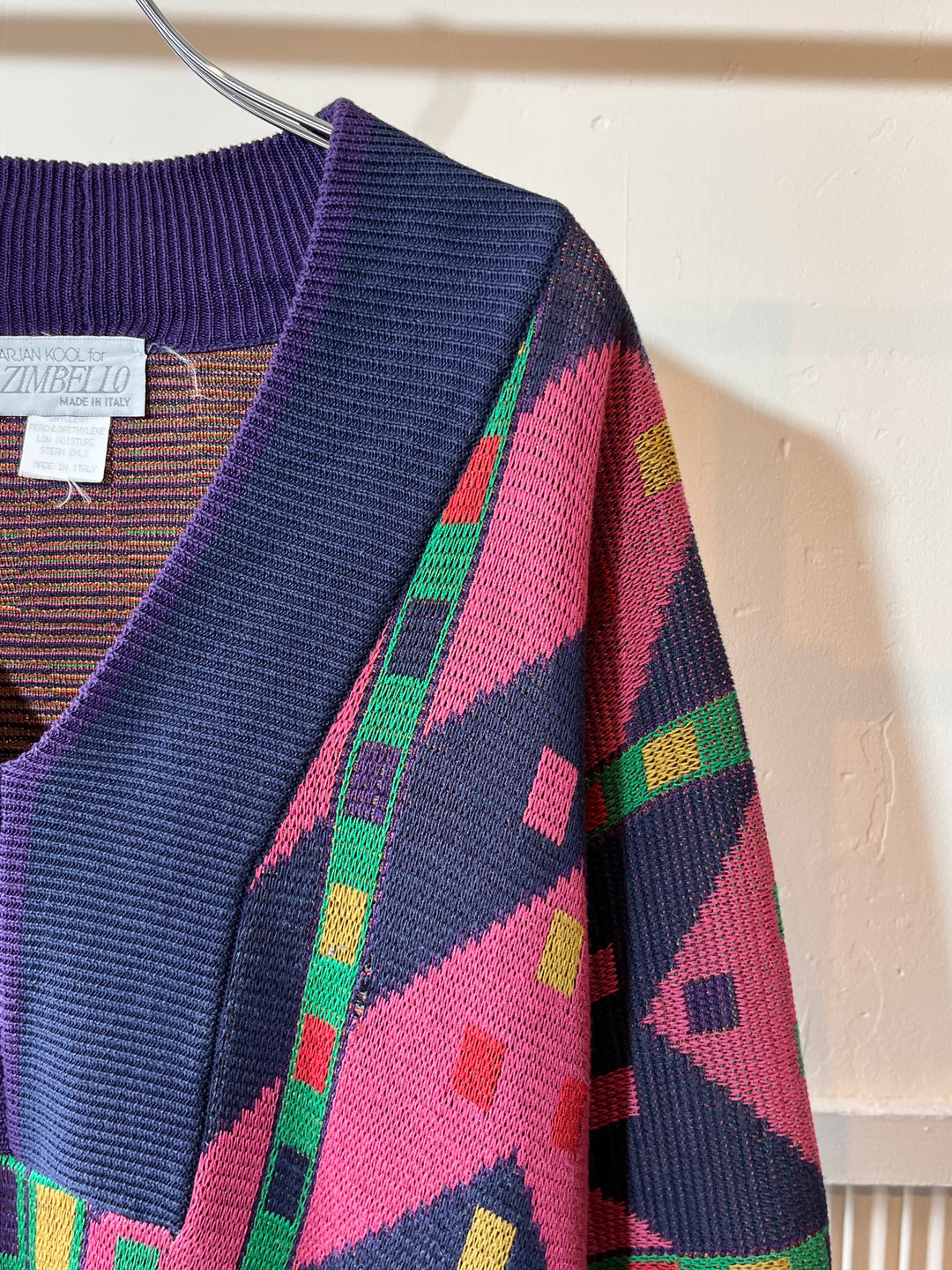 1980-90s ITALY made abstract placket V-neck knit