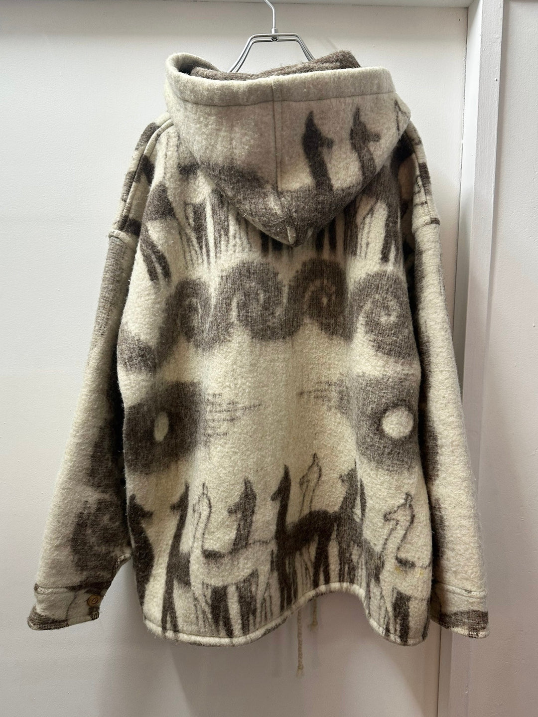 Ecuador wool hooded coat