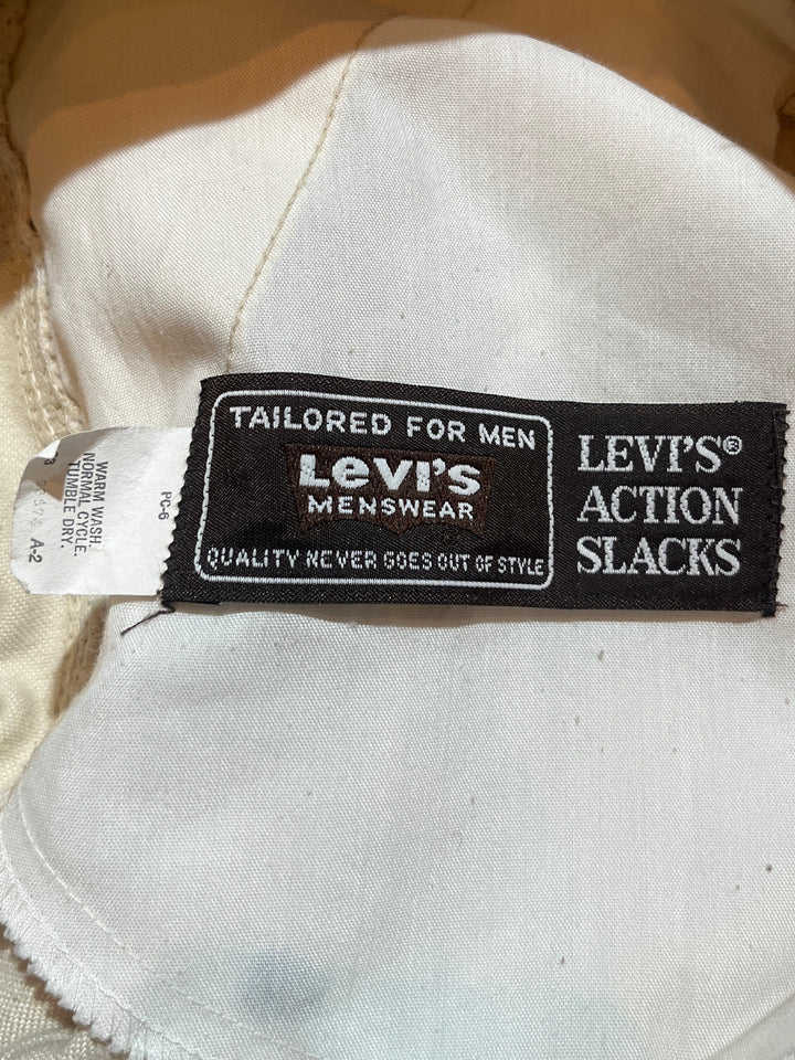 1970-80s "Levi's" ivory color action slacks