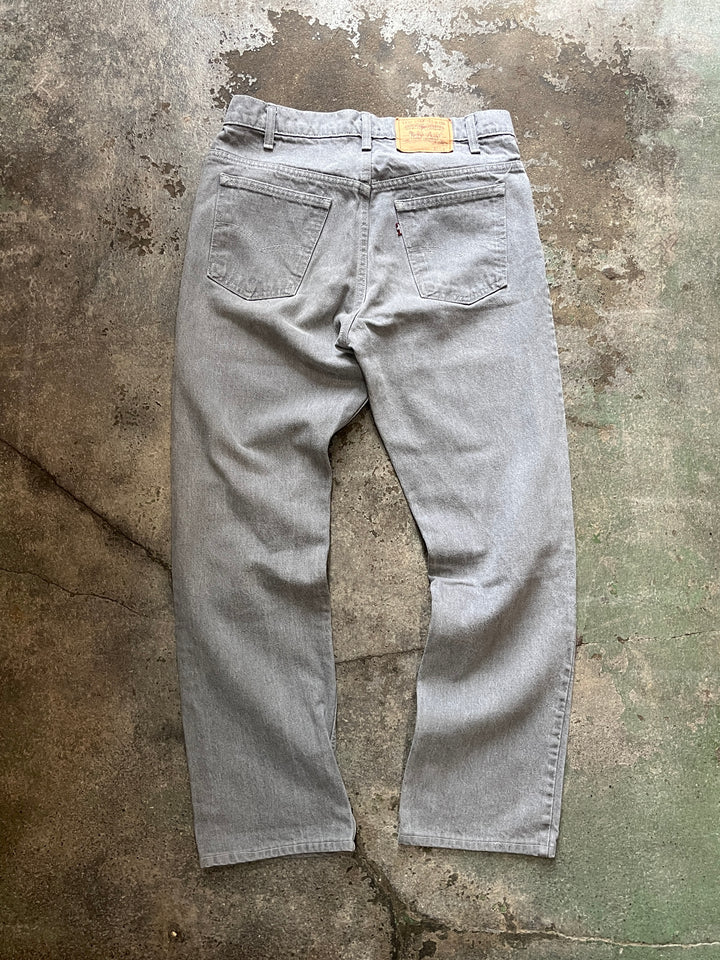 1980s "Levi's" 509 gray denim pants w34