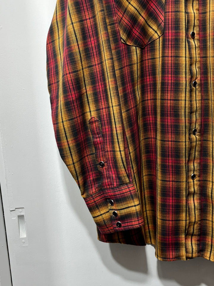 1970-80s USA made "Dee Cee" red × orange ombré check western shirt