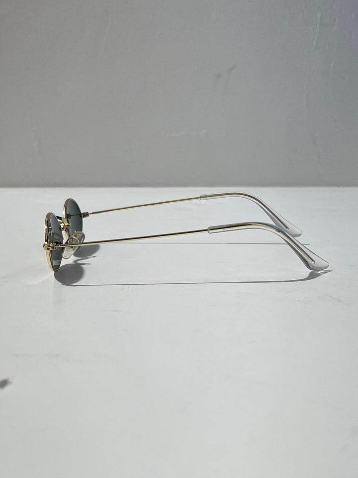 1990s dead stock oval sunglasses gold × black