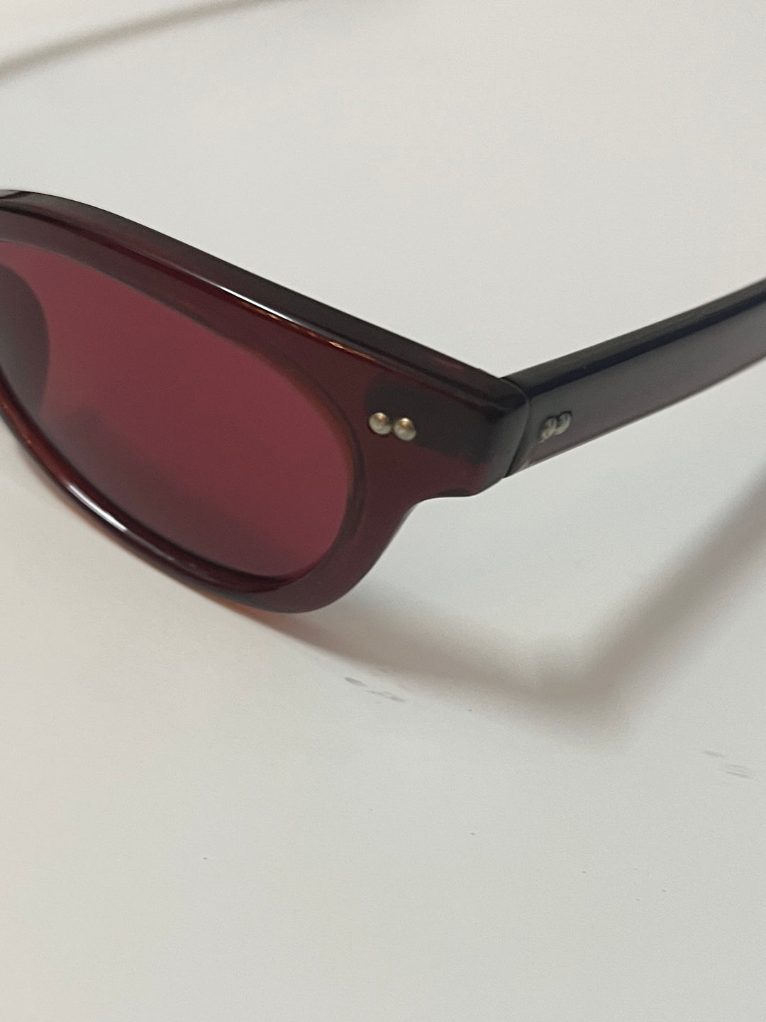 1990s dead stock sunglasses bordeaux