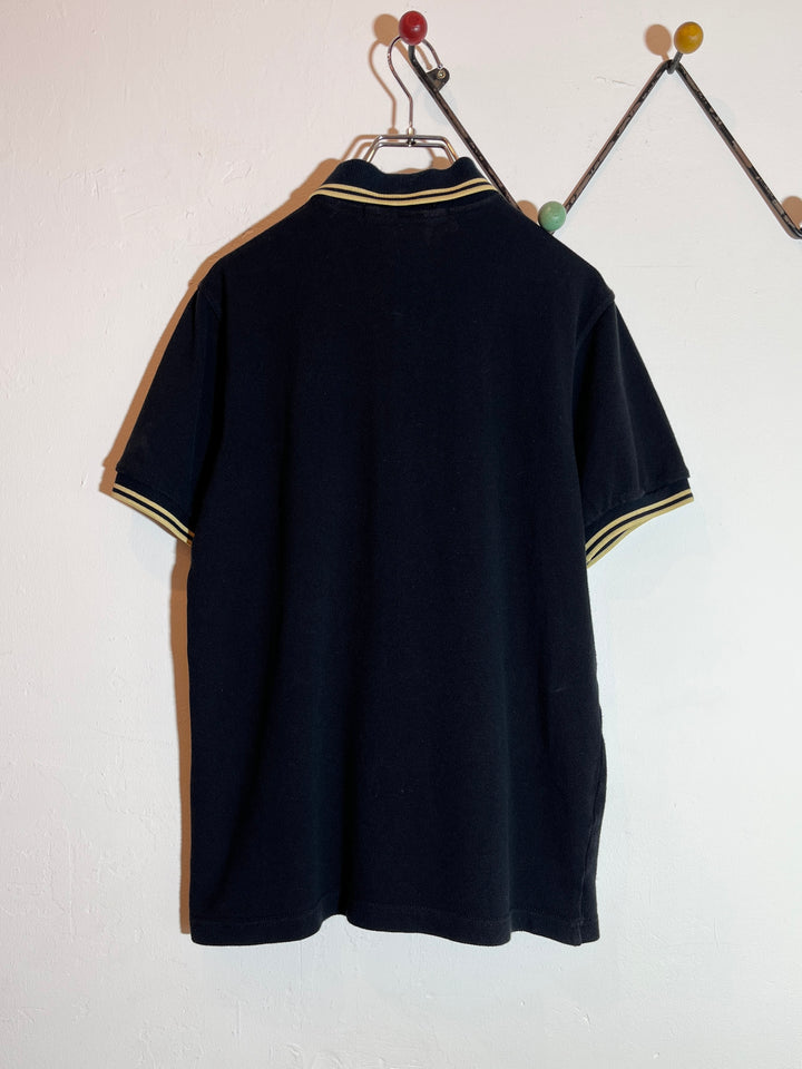 "FRED PERRY × VINTI ANDREWS" graphic print polo shirt