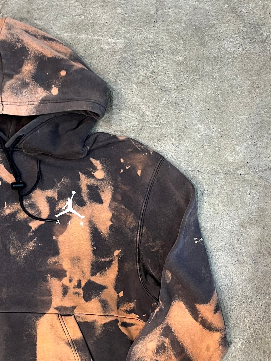 "Jordan" bleach dyed sweat hoodie